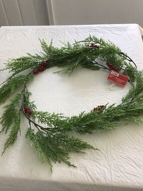 Ashland Green Cedar Garland with Red Berry Accents